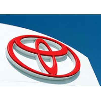 Продажи Toyota Motor в России в марте взлетели в четыре раза по сравнению с 2010 годом - помогла «ситуация в Японии»