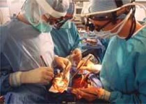 Лео Бокерия: мы впервые в мировой практике имплантировали трехстворчатый клапан