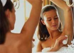Дезодоранты опасны для женского здоровья