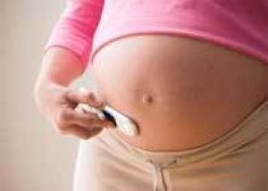 Мобильник влияет на плод беременных женщин