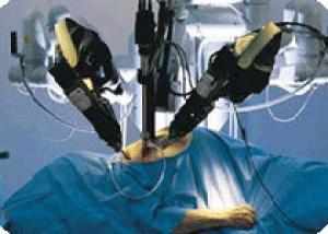 Операция Да Винчи: раковую опухоль удалили с помощью робота