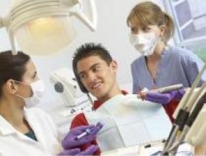 В Петербурге растет спрос на специальность стоматолога-гигиениста