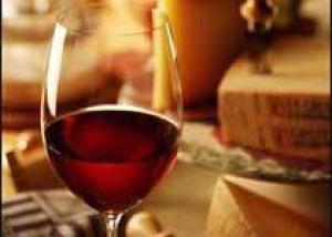 Умеренное употребление вина уменьшает возможность возникновения ожирения печени