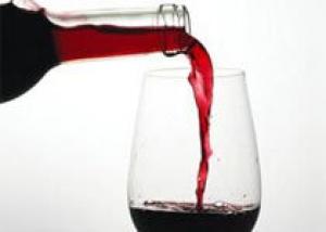 Красное вино может быть лекарством