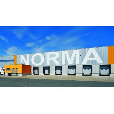 Новые промышленные ворота компании Hörmann: улучшенная на 55% теплоизоляция сокращает потери энергии на производственных объектах