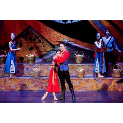 Ереванский театр оперы и балета представляет балет «Гаянэ» на сцене Большого театра
