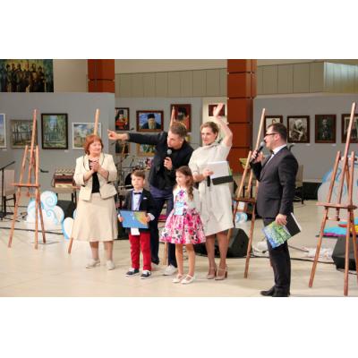 В Петербурге прошел финал конкурса детского рисунка «Моя Россия», собравший более 10 000 работ со всей страны