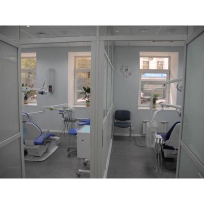 Акцию на импланты Nobel Biocare запустил стоматологический центр «Зууб»