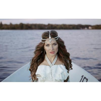 Наталья Самойлова выпустила новую песню и видео «Берегиня»