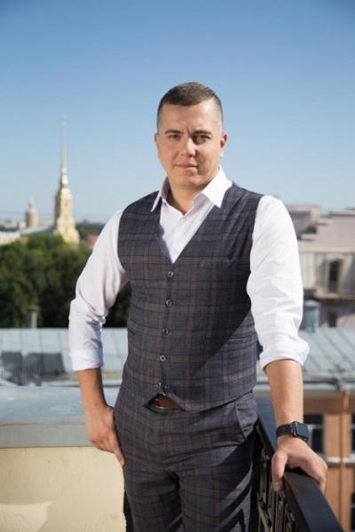 Давид Ризаев: «Я горжусь, что помогаю улучшать жизни людей»