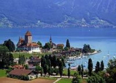 Швейцарию назвали самой чистой страной мира