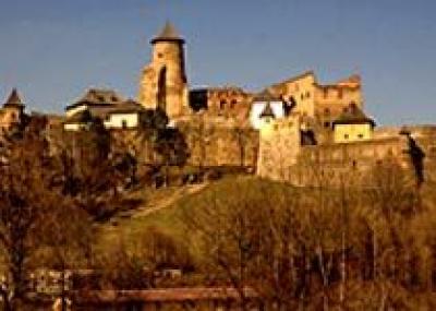 Средневековое сражение у стен словацкого замка