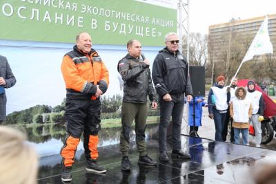 Михаил Романов принял участие в экоакциях, приуроченных ко Дню благоустройства