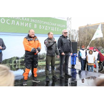Михаил Романов принял участие в экоакциях, приуроченных ко Дню благоустройства