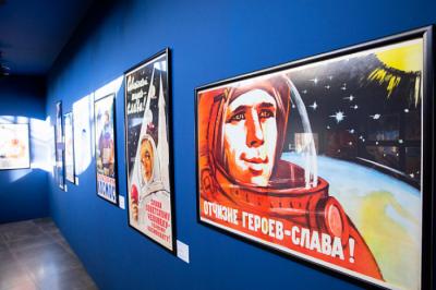 “Первые в мире”: космические достижения через призму советских плакатов