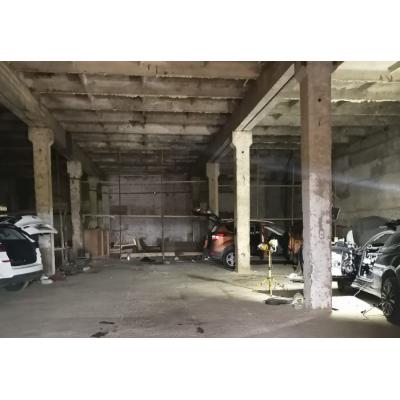 В Ленобласти по следам похищенной машины нашли гараж угонщиков