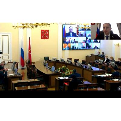 Михаил Романов: «Городской бюджет 2022 года составлен с учетом новых волн коронавируса»