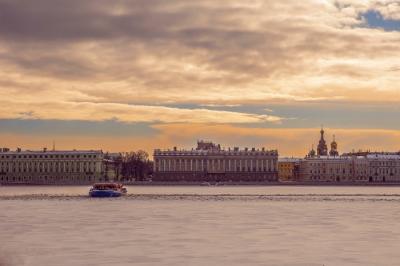 Сколько стоит съездить в Санкт-Петербург на выходные?