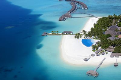 Без забот в отеле Velassaru Maldives