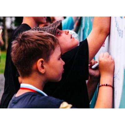 Событийный проект «ВМЕСТЕ ЯРЧЕ» реализован АНО «Право и Милосердие» в «Детской республике Поленово»
