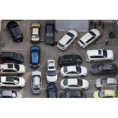 До конца 2022 года в Перми обустроят первые плоскостные парковки