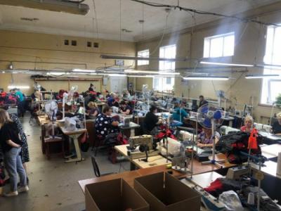 Успешно развивается Суражское швейное предприятие по выпуску верхней утепленной и летней спецодежды