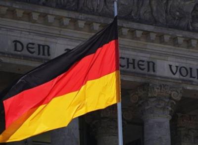 Германия расширила требования к документам россиян при заявках на визы