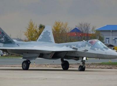 Состоялся первый полет модернизированного самолета пятого поколения Су-57