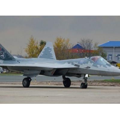 Состоялся первый полет модернизированного самолета пятого поколения Су-57