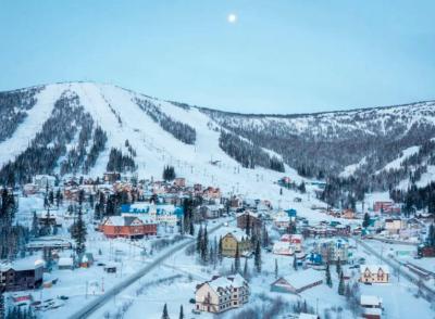 Названы цены на посуточную аренду жилья на популярных горнолыжных курортах РФ