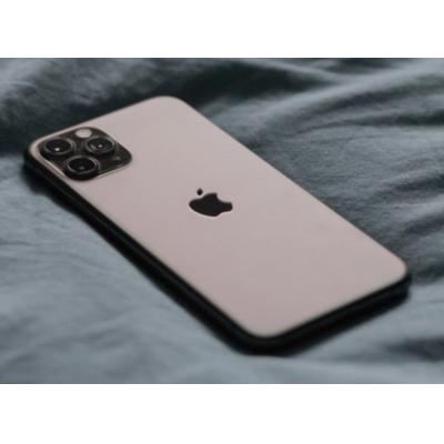 Серия iPhone 15 получит более тонкие рамки дисплея и изогнутые края корпуса