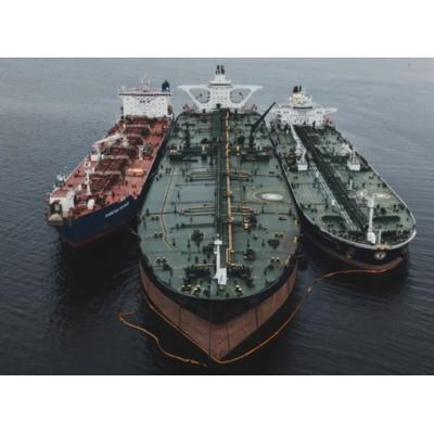 Перегружаемая российская нефть с одного танкера на другой поставила новый рекорд