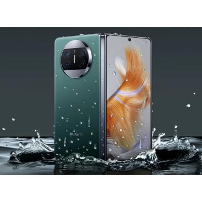 В России стартовали продажи складного смартфона Huawei Mate X3