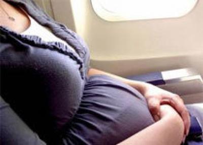 Из-за родов на борту самолета авиакомпании Southwest Airlines пришлось изменить маршрут