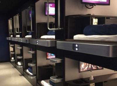 Аэропорт вводит спальные капсулы для туристов, которые хотят вздремнуть между рейсами