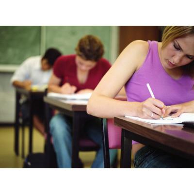 Как помочь подростку справиться со стрессом перед экзаменами – рассказывает эксперт
