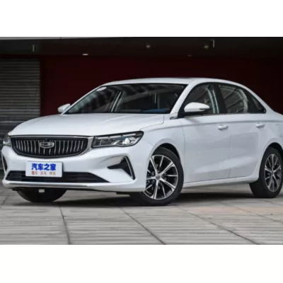 Осенью россиян буквально завалят новинками. Ожидаются новые Geely, Jaecoo и даже BMW