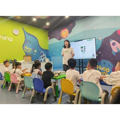 В Китае начались занятия в «РОББО классе»