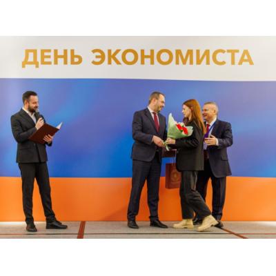 Фонд Юрия Лужкова чествовал молодых экономистов на Всероссийском экономическом собрании