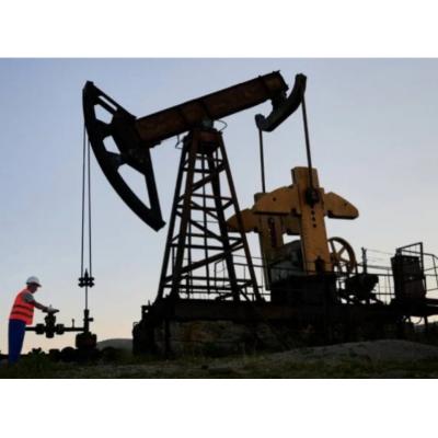 ОПЕК+ договорилась о сокращении добычи нефти