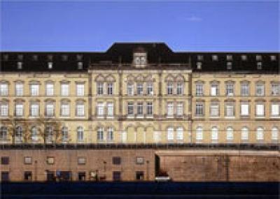 Гамбургский музей отметил 150-летие фотографии ню выставкой