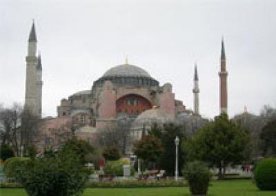 Турция: доступ туристов в Айя-Софию будет ограничен