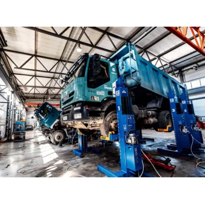 «Мы готовы все диагностировать и исправлять»: как ремонтируют грузовики-иномарки в Тюмени