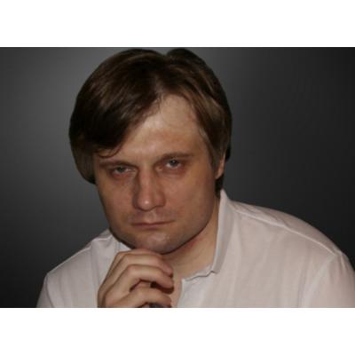 Алексей Фомин радует новым музыкальным произведением "Лабиринт"