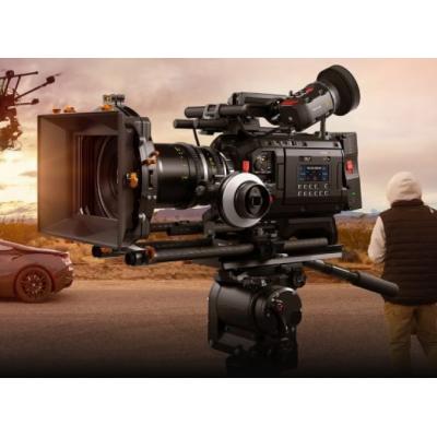 Blackmagic выпустила плёночную кинокамеру Ursa Cine 12K для профессионалов
