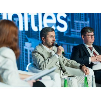 Борис Ханчалян выступил на международном бизнес-форуме «Мир возможностей» в ОАЭ