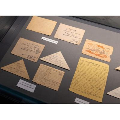 В Музее Победы представили около 50 экспонатов о работе почты в годы войны