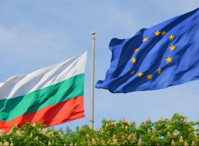 Шенген на паузе. Болгария выдает в России только национальные визы и требует биометрию