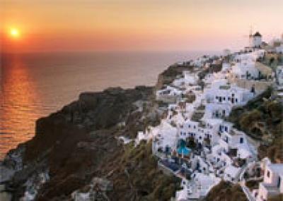 Греческие рабочие не дали туристам вернуться домой