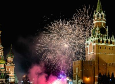 Более 10% опрошенных россиян планируют отказаться от новогодних нарядов, чтобы сэкономить